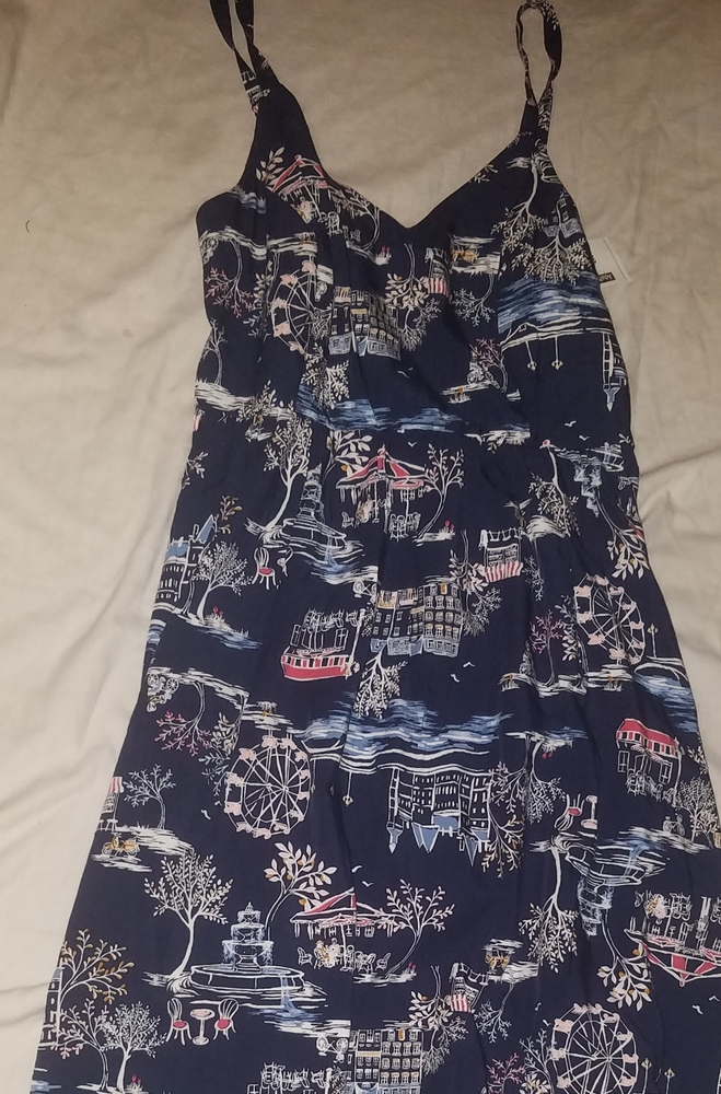 💚2 for $20! NWOT- spaghetti strap dress with pockets